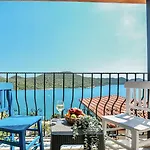 Hotel Koey 3*